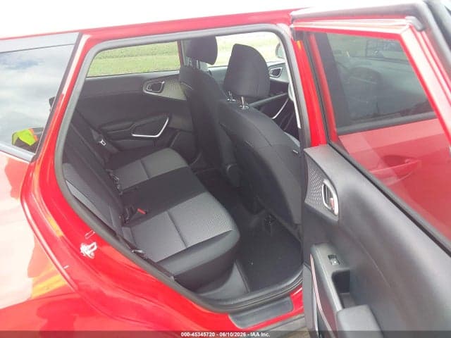 2025 KIA SOUL LX 8