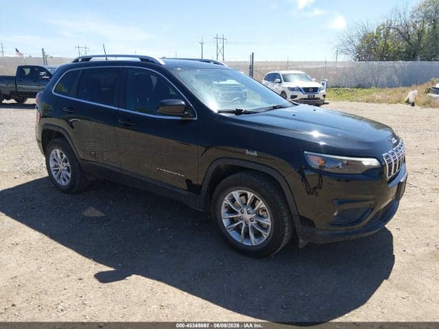 2019 JEEP CHEROKEE LATITUDE 4X4 1