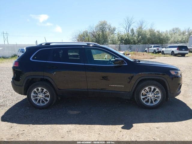 2019 JEEP CHEROKEE LATITUDE 4X4 16