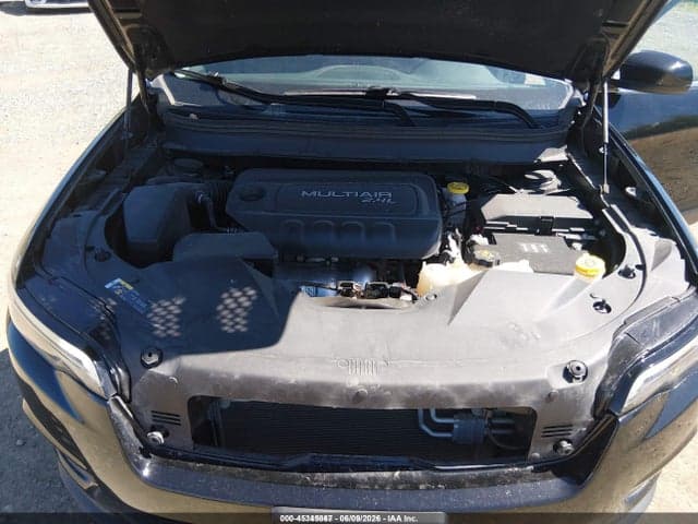 2019 JEEP CHEROKEE LATITUDE 4X4 10