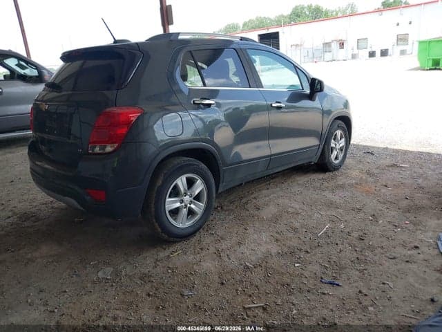 2018 CHEVROLET TRAX LT 4