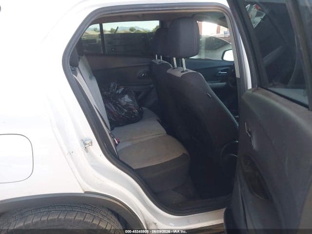 2017 CHEVROLET TRAX LS 8