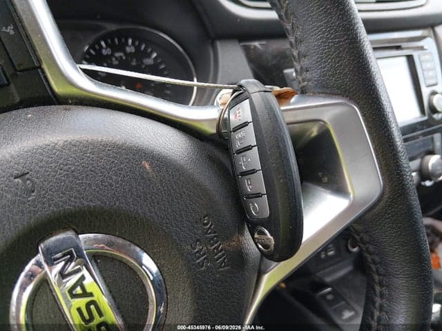 2019 NISSAN ROGUE SV 11