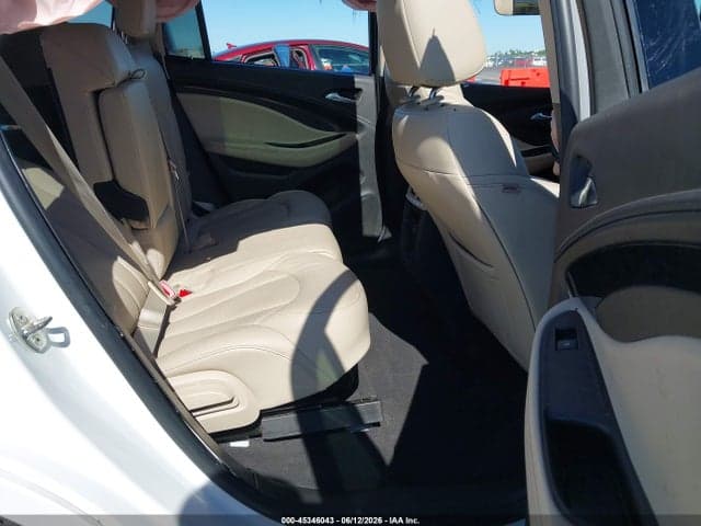 2018 BUICK ENVISION ESSENCE 8