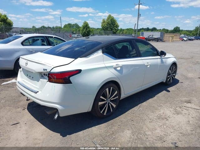 2019 NISSAN ALTIMA 2.5 SR 4