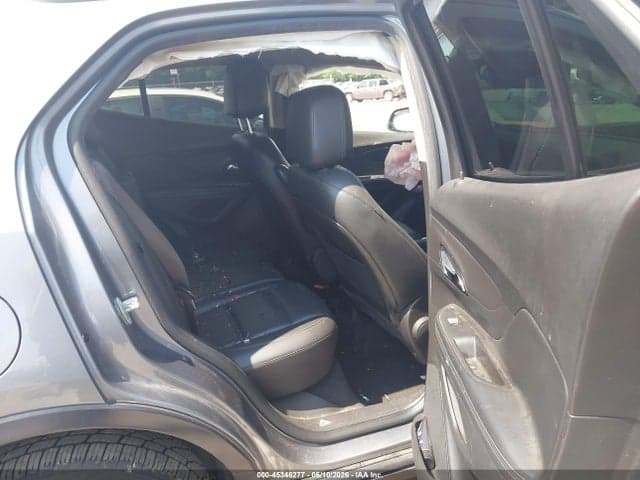 2019 BUICK ENCORE FWD ESSENCE 8