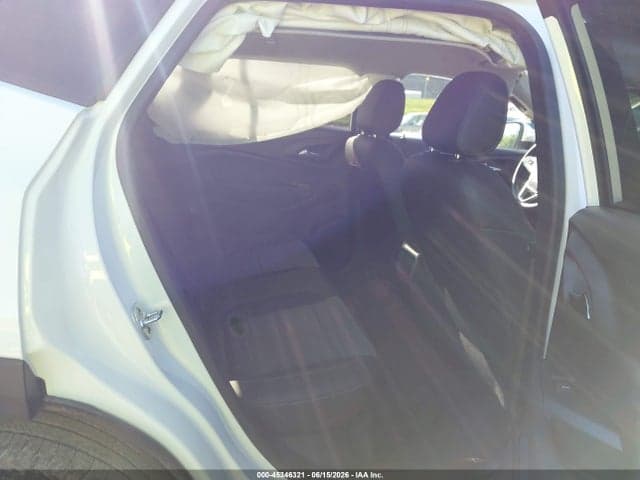 2025 CHEVROLET TRAX FWD LT 8