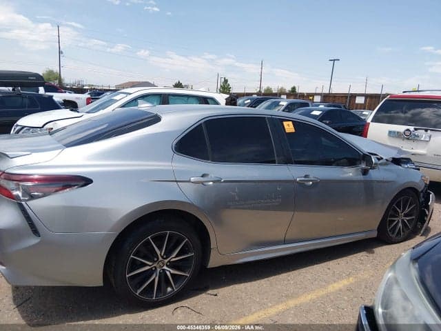 2022 TOYOTA CAMRY SE AWD 13