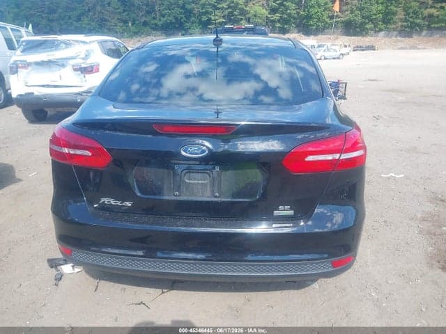2017 FORD FOCUS SE 17