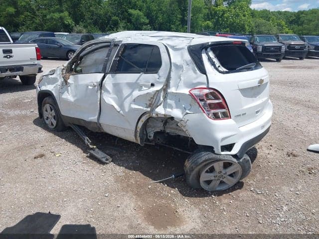 2022 CHEVROLET TRAX AWD LS 3