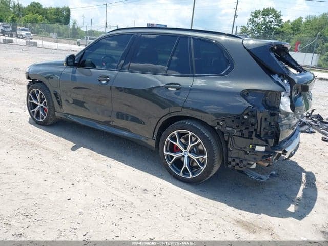 2025 BMW X5 PHEV XDRIVE50E 3
