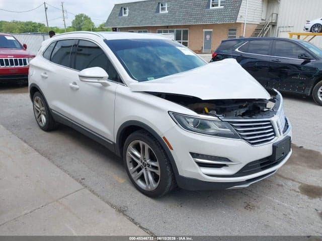 2015 LINCOLN MKC 1