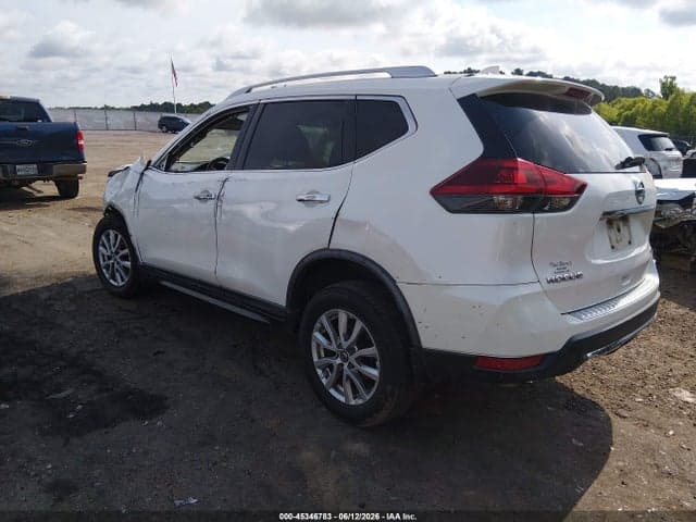 2018 NISSAN ROGUE SV 3