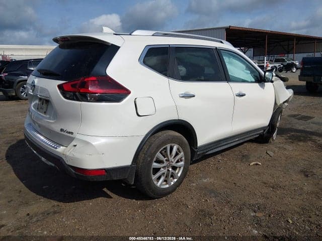 2018 NISSAN ROGUE SV 4