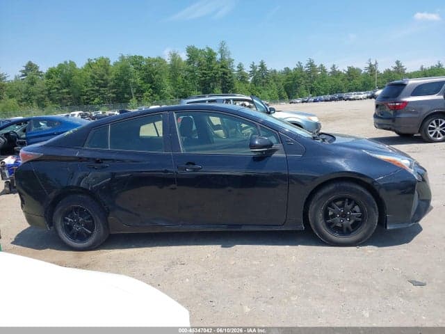 2017 TOYOTA PRIUS TWO 13
