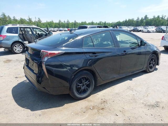 2017 TOYOTA PRIUS TWO 4