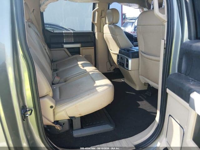 2019 FORD F-250 LARIAT 8