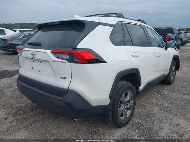 2024 TOYOTA RAV4 XLE 4