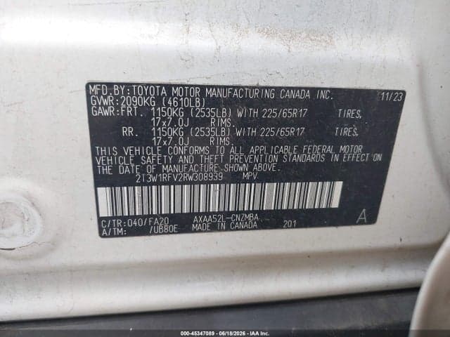 2024 TOYOTA RAV4 XLE 9