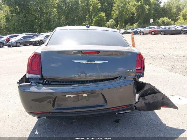 2019 CHRYSLER 300 TOURING 16