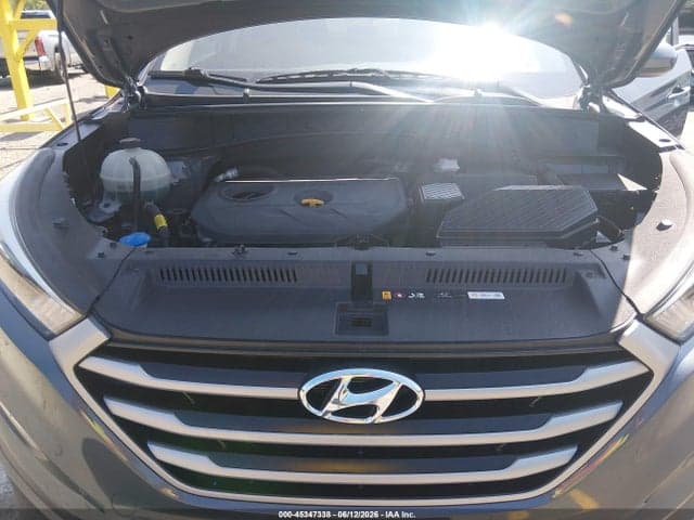 2017 HYUNDAI TUCSON SE 10