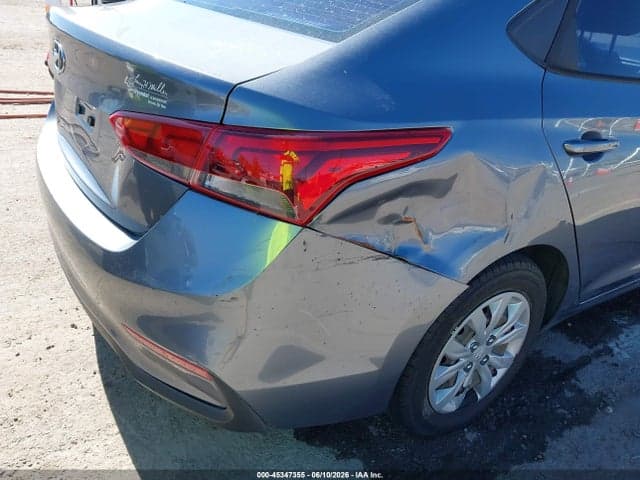 2019 HYUNDAI ACCENT SE 6