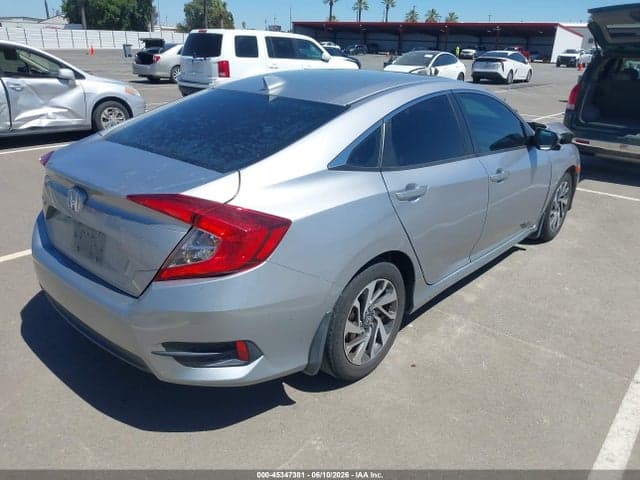 2018 HONDA CIVIC EX 4