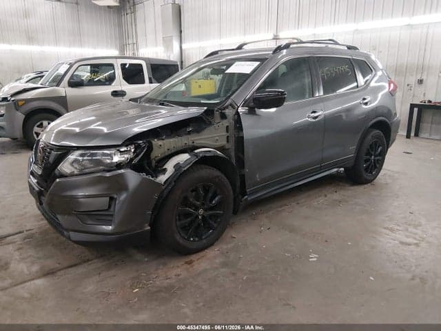 2018 NISSAN ROGUE SV 2