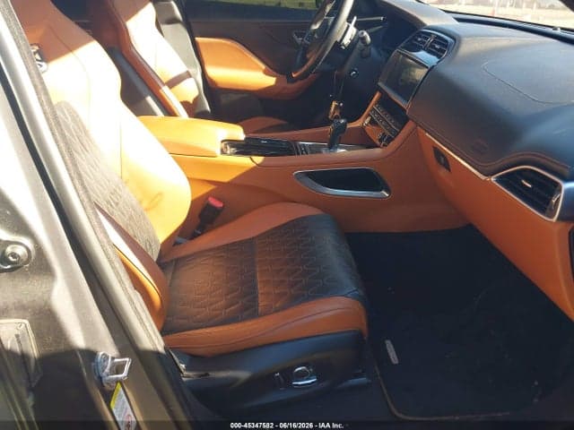 2019 JAGUAR F-PACE SVR 5