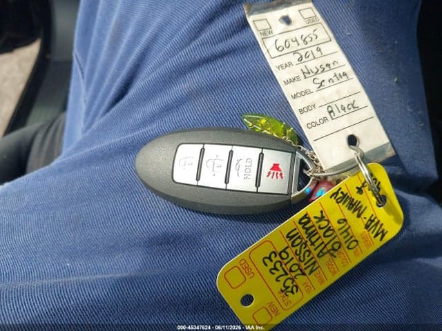 2019 NISSAN SENTRA SV 11
