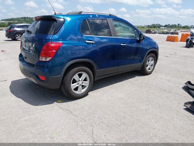 2019 CHEVROLET TRAX LT 4