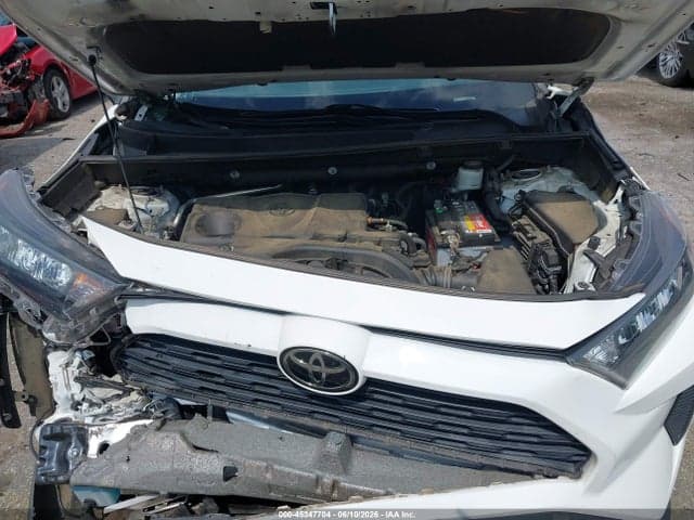 2021 TOYOTA RAV4 LE 10