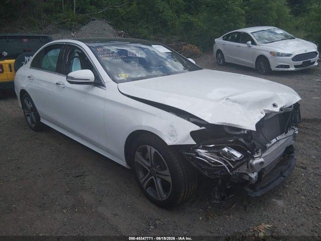 2019 MERCEDES-BENZ E 300 4MATIC 1