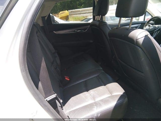 2019 CADILLAC XT5 LUXURY 8