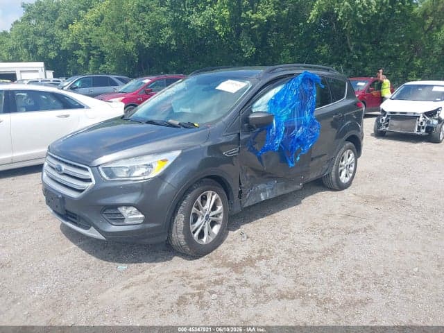 2018 FORD ESCAPE SE 2
