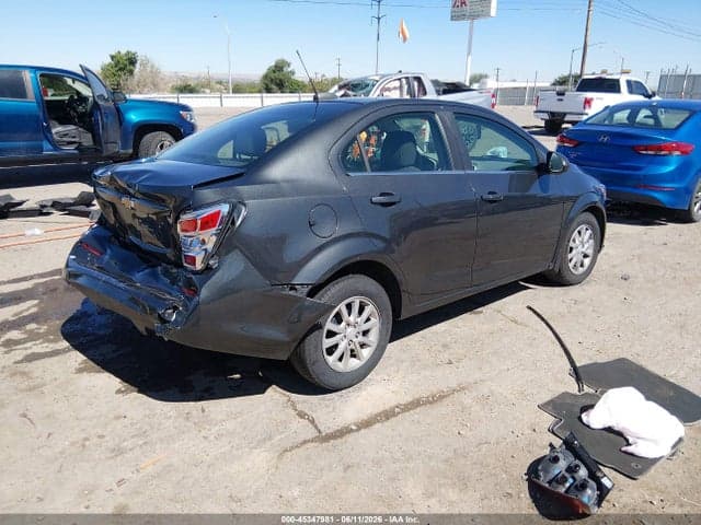 2020 CHEVROLET SONIC FWD LT 4