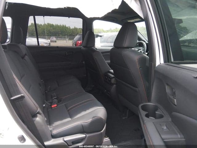 2024 HONDA PASSPORT AWD TRAILSPORT 8