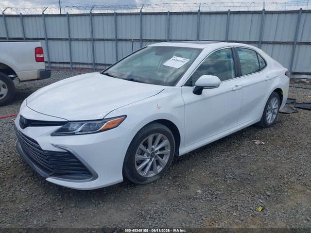 2024 TOYOTA CAMRY LE 2