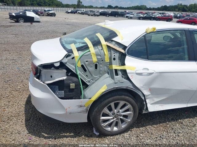 2024 TOYOTA CAMRY LE 6
