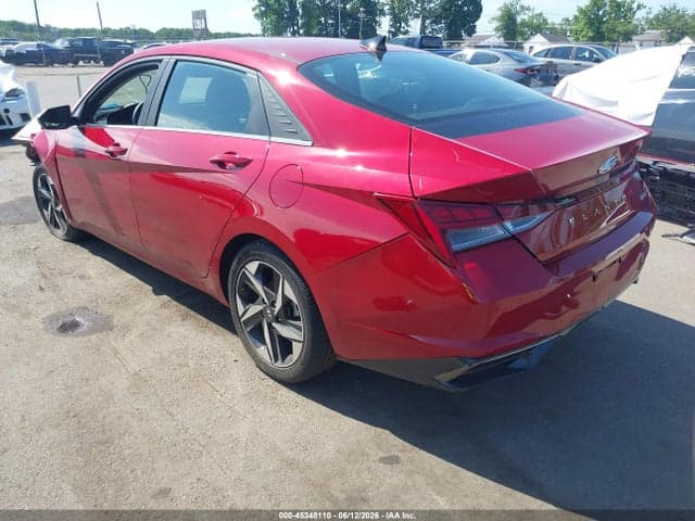2022 HYUNDAI ELANTRA LIMITED 3
