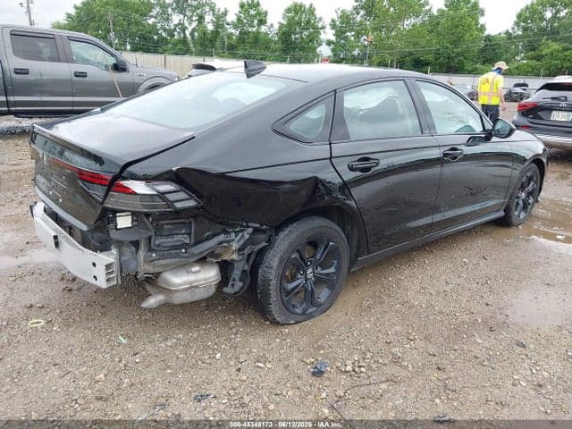 2025 HONDA ACCORD SE 4