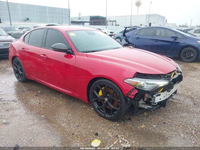 2019 ALFA ROMEO GIULIA TI RWD