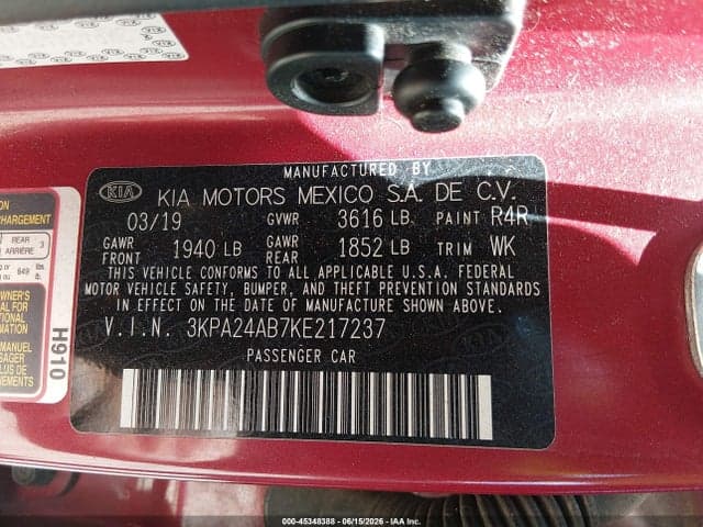 2019 KIA RIO S 9