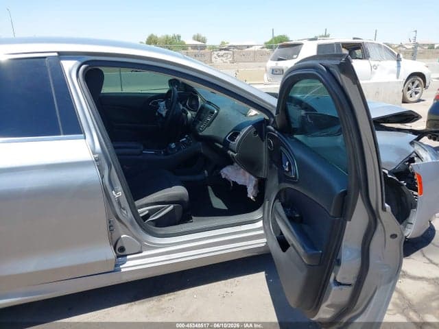 2016 CHRYSLER 200 LIMITED 5