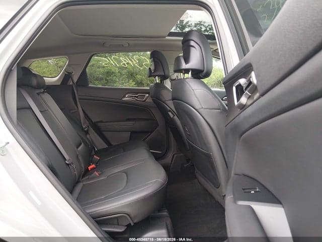 2026 KIA SPORTAGE EX 8