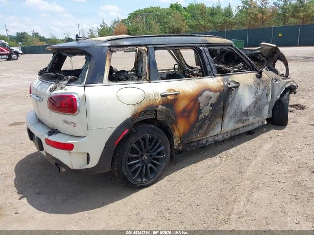 2017 MINI CLUBMAN COOPER 4