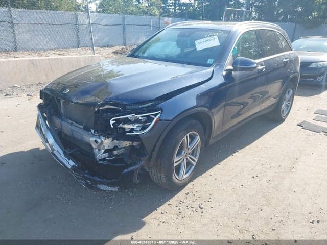 2022 MERCEDES-BENZ GLC 300 4MATIC SUV 2