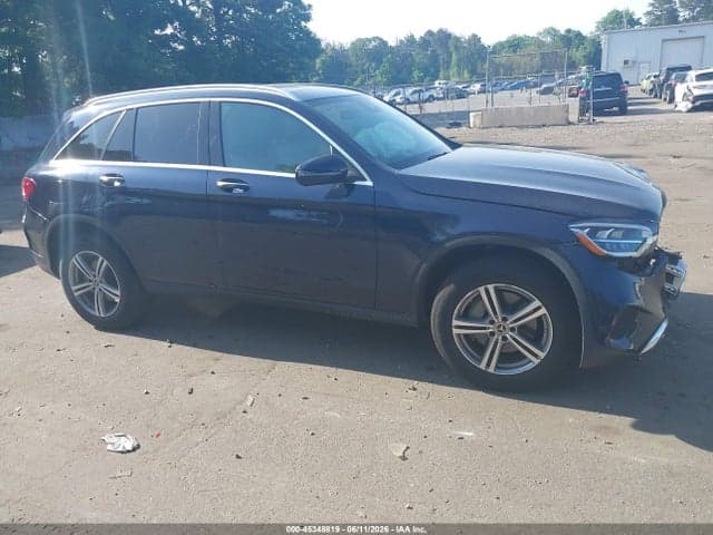 2022 MERCEDES-BENZ GLC 300 4MATIC SUV 13