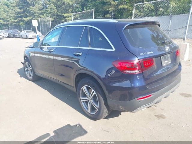 2022 MERCEDES-BENZ GLC 300 4MATIC SUV 3