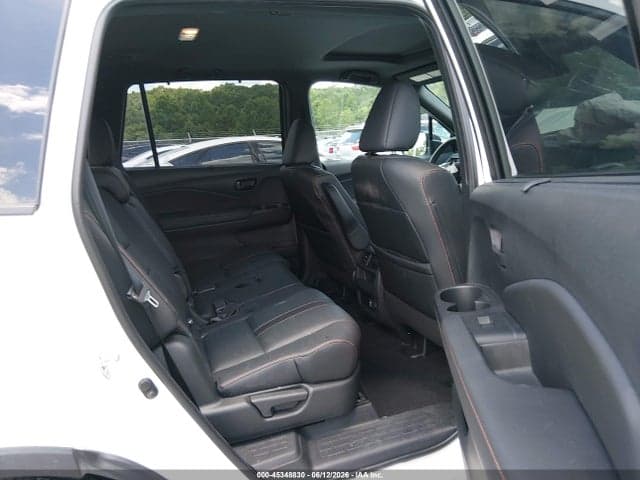 2023 HONDA PASSPORT AWD TRAILSPORT 8
